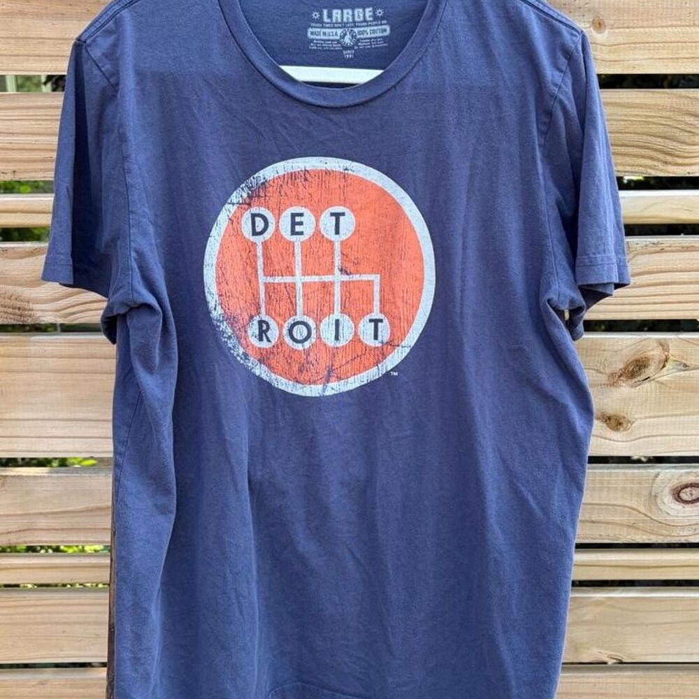 Men's Navy Blue Detroit T-shirt